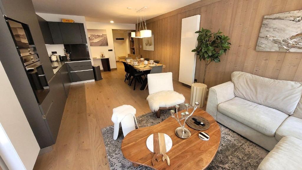 Résidence Le Vieux ChÊne - Appartement chic pour 6 personnes, centre village MAE-3133