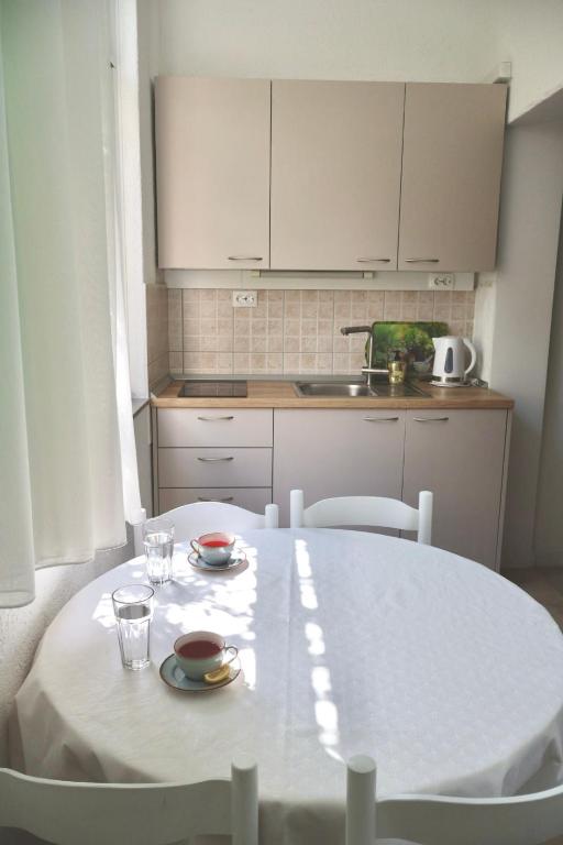 Stunning villa apartments minutes from the beach with garden paradise