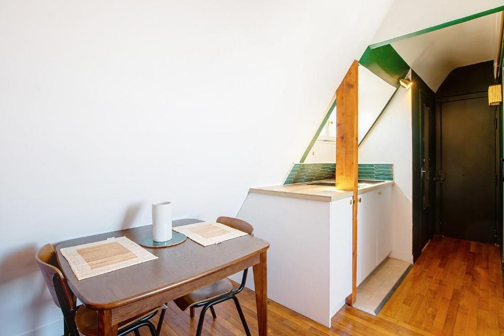 GuestReady - Charming apt near the Canal St-Martin