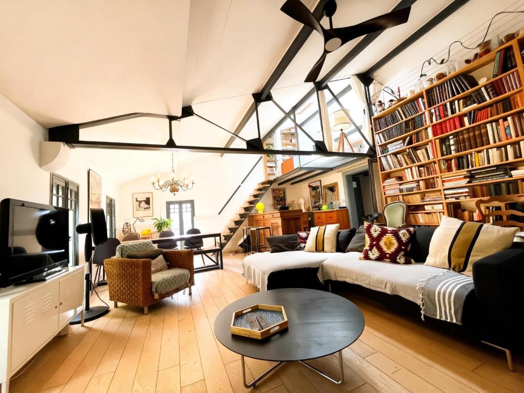Loft climatisé de 120m2 Centre-Ville à côté de la Comédie Grande ou Petite Terrasse selon les mois