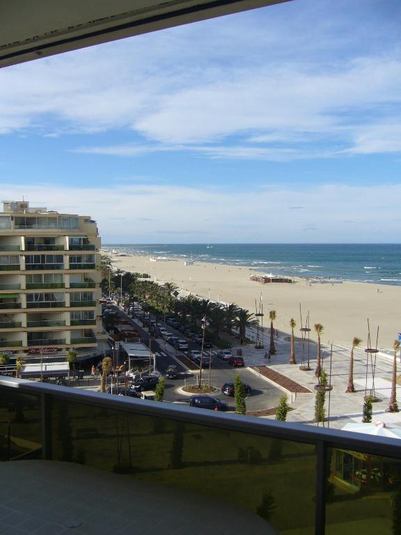 Beau studio vue sur mer