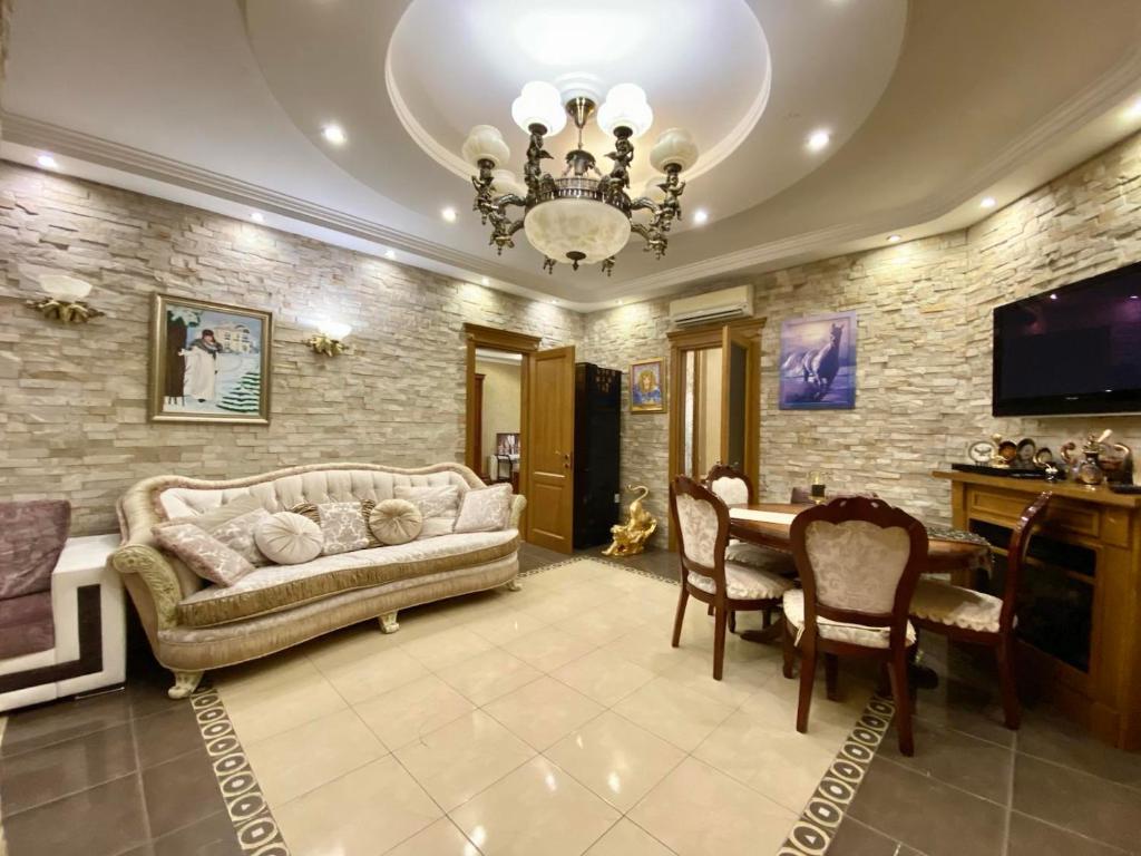 2 комнаты и кухня студия, квартира с паркингом в Аркадии фото 5