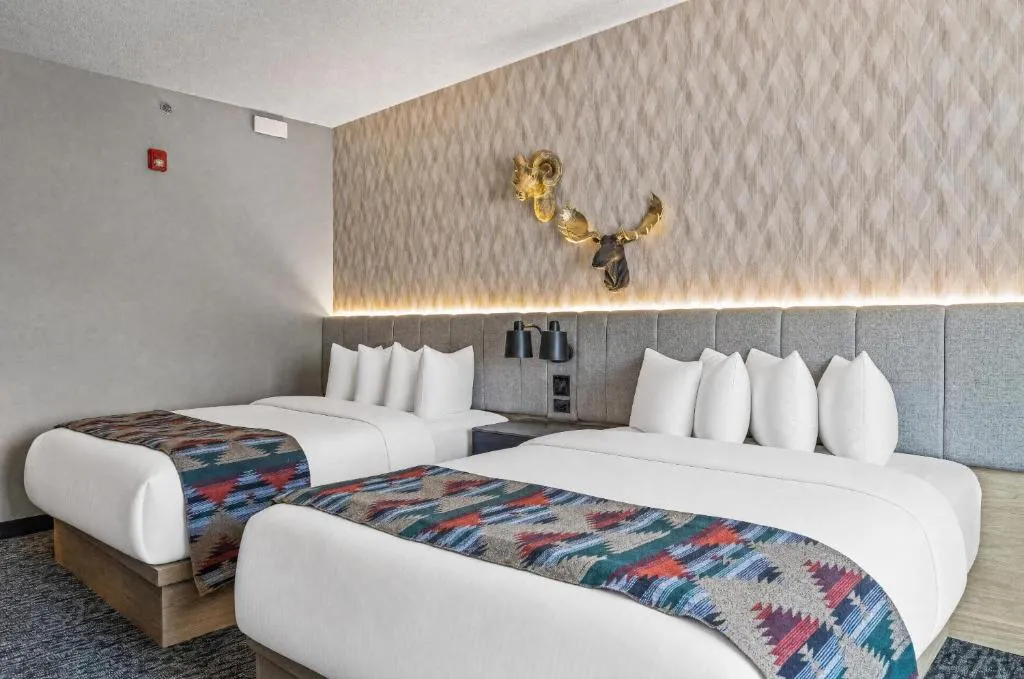 Queen Room with Two Queen Beds (Spa Not Included, Not Pet Friendly)