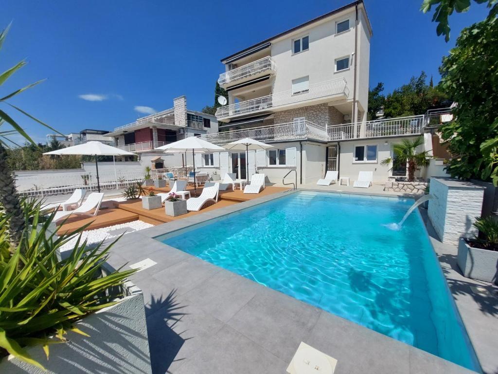 Family-friendly apartments with swimming pool Dramalj, Crikvenica - 27983