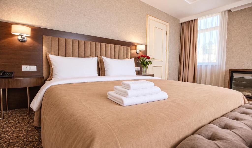 Rose Inn Hotel در باکو