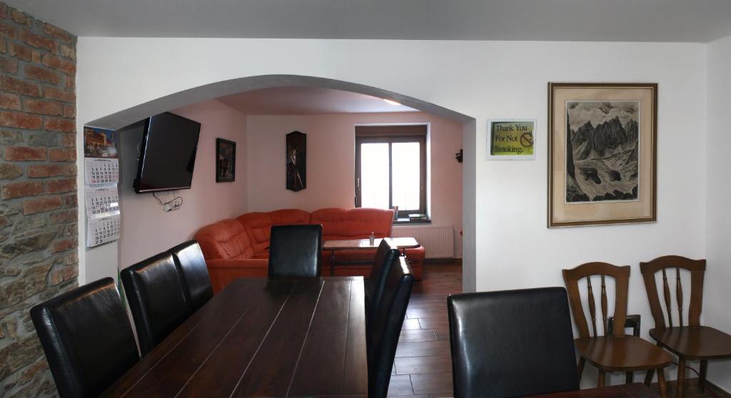 TV a/nebo společenská místnost v ubytování Apartments Stein