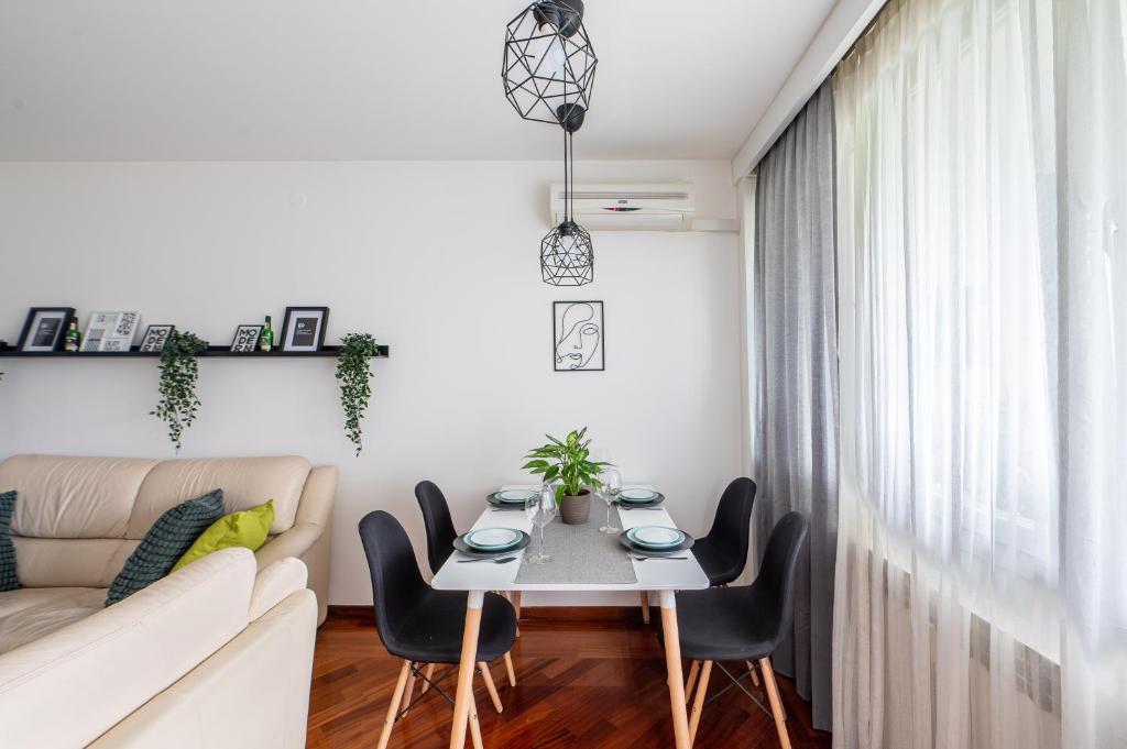 ModernTimes Apartment - Free Street Parking - Novi Zagreb
