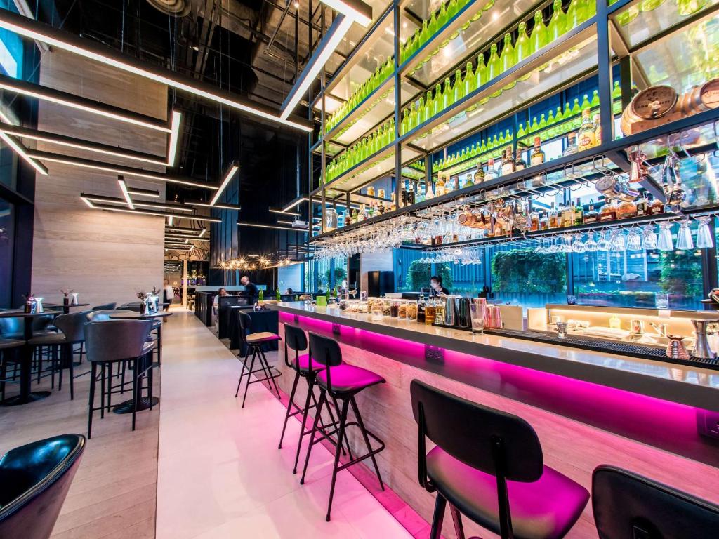 امکانات YOTEL Singapore Orchard Road - تصویر ۴