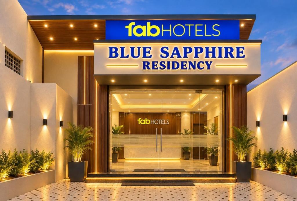 هتل FabHotel New Blue Sapphire Residency در بمبئی
