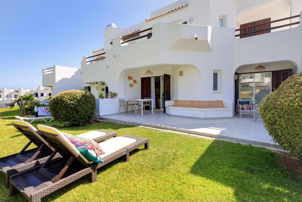 Serenity Pool & Garden Apartment | Clube Albufeira
