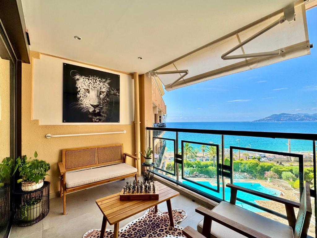 Cannes Sea View