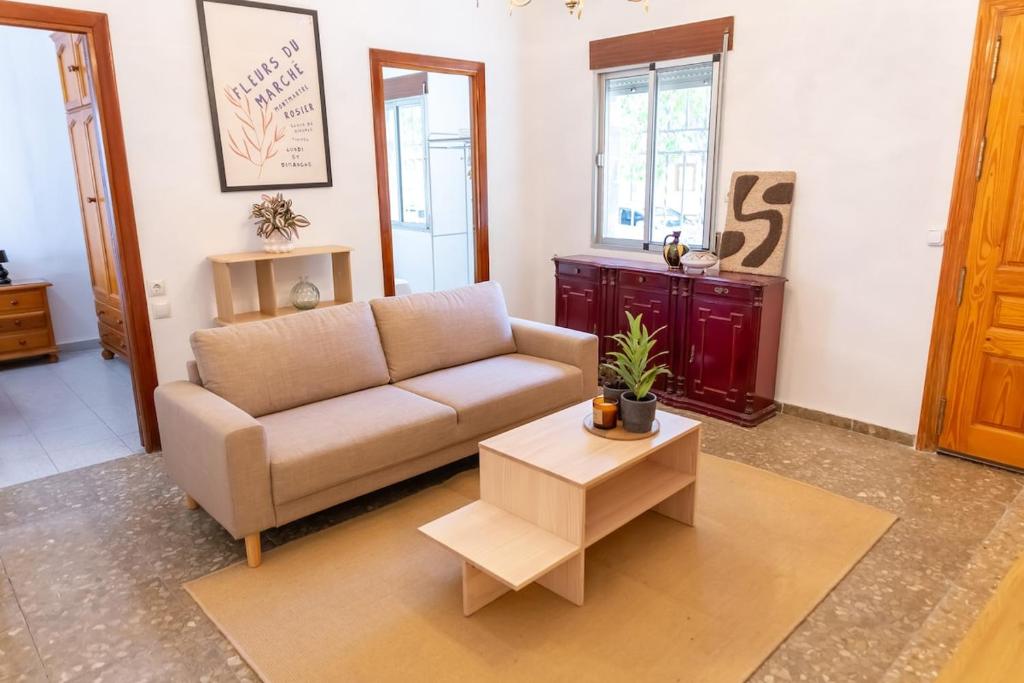 Independent house in Centro I 3 BEDROOMS I Garden I Parking
