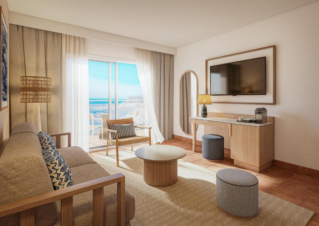 Mogan Princess & Beach Club - 