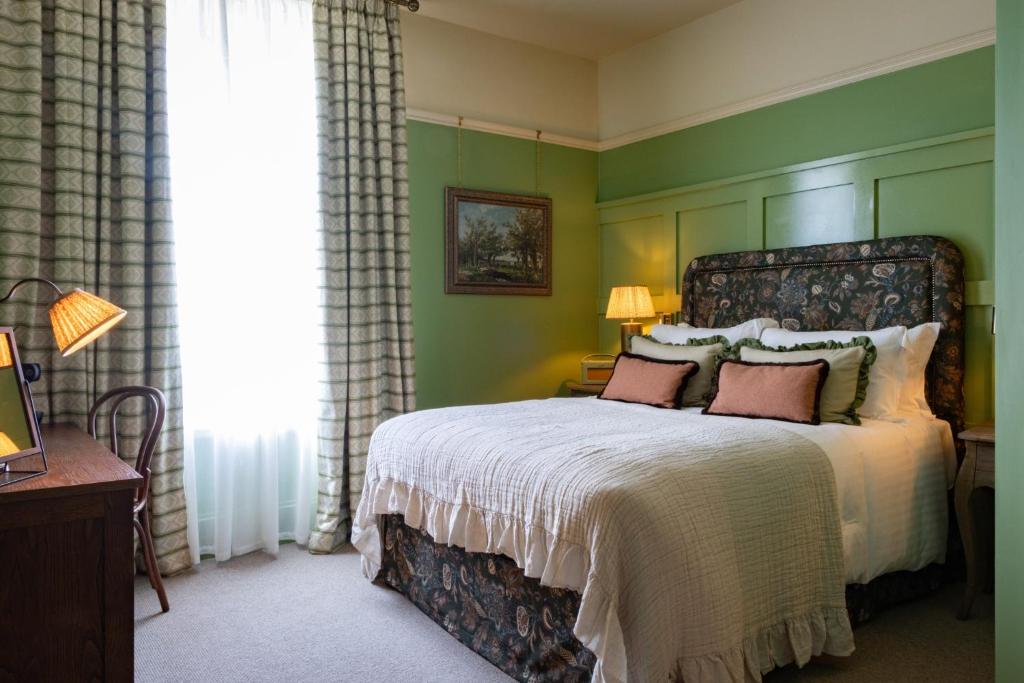 The Lord Byron Inn - 