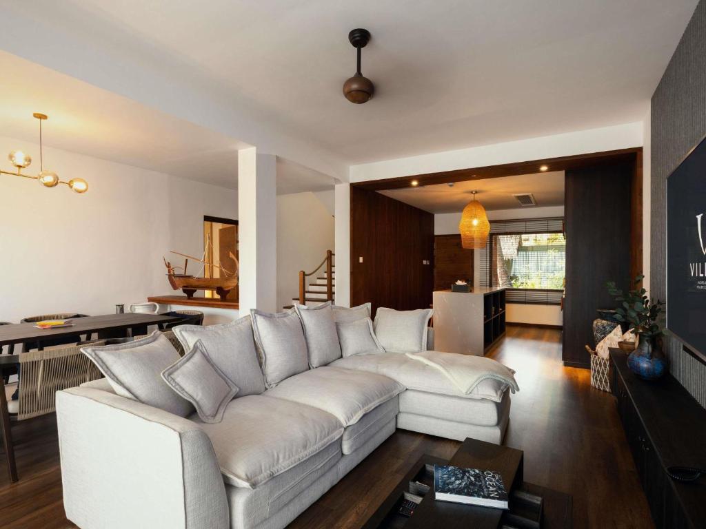 V Villas Maldives at Mirihi - MGallery Collection - View 41