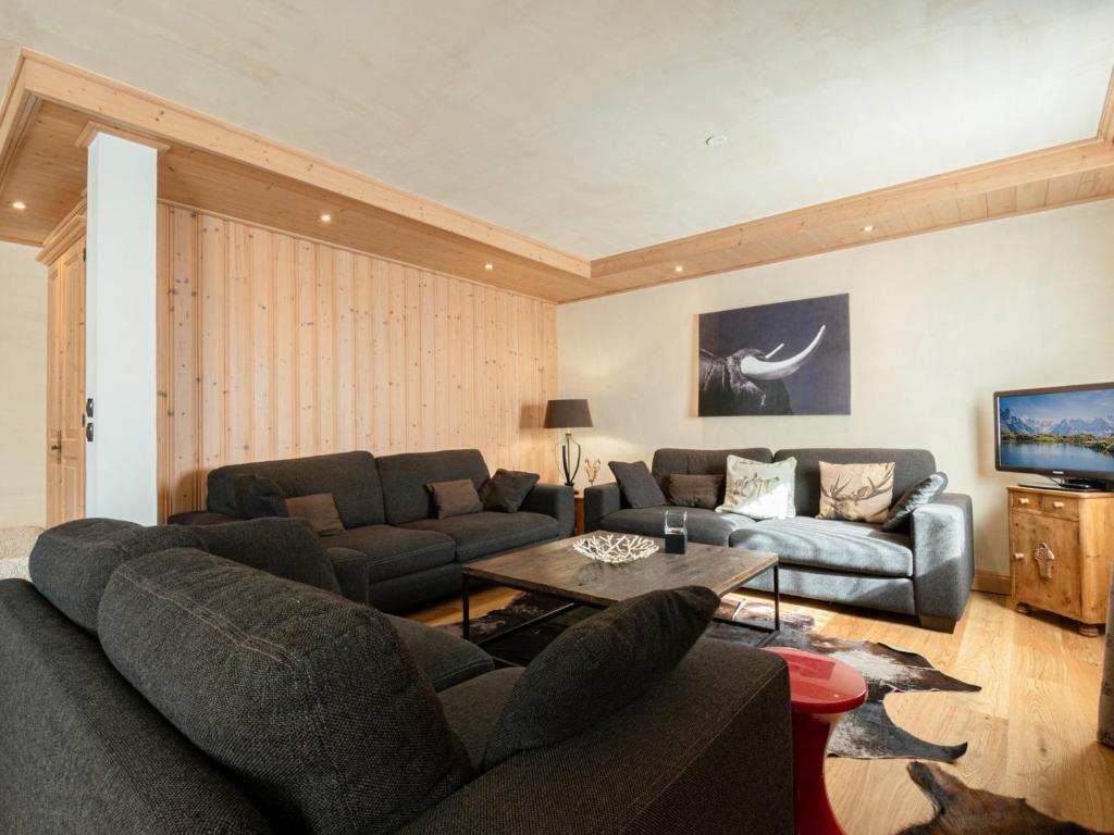 Grand appartement 6 pièces pour 10 pers. proche pistes, animaux OK, parking, WiFi