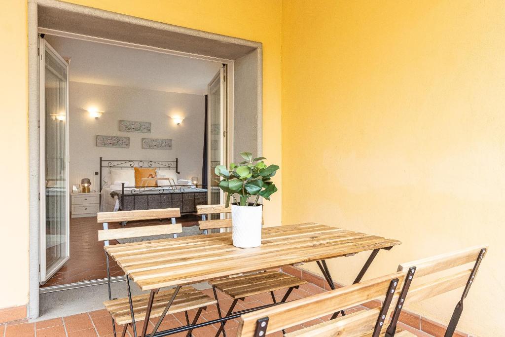 Botticelli Rental in Florence