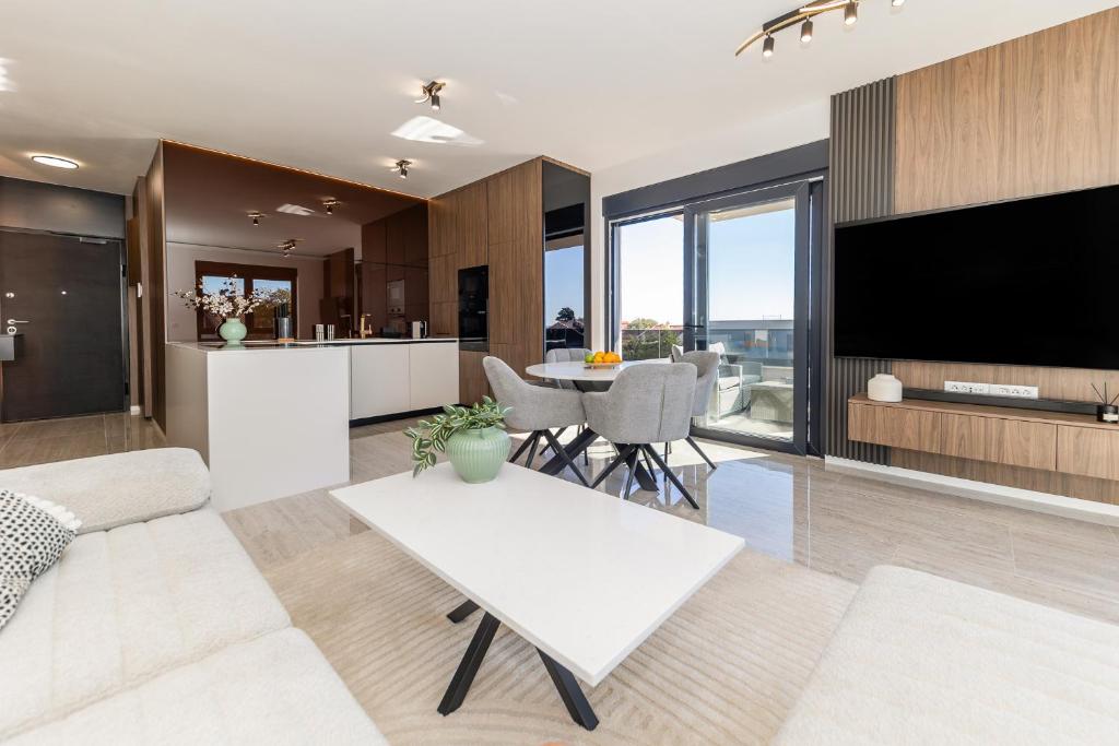 Azure Vista by Belmont Realty