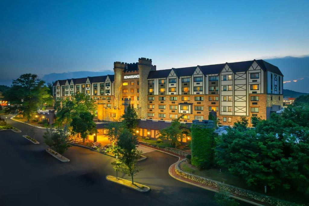 Sheraton Framingham Hotel & Conference Center - Housity