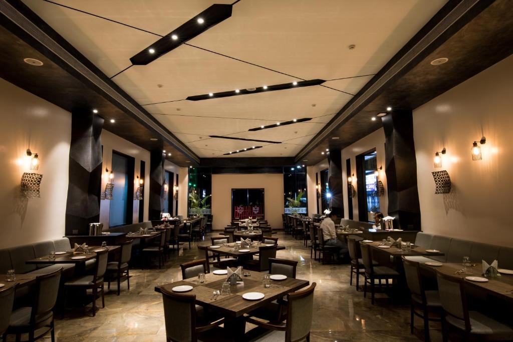 Restaurace v ubytování Enrise By Sayaji Ahmednagar