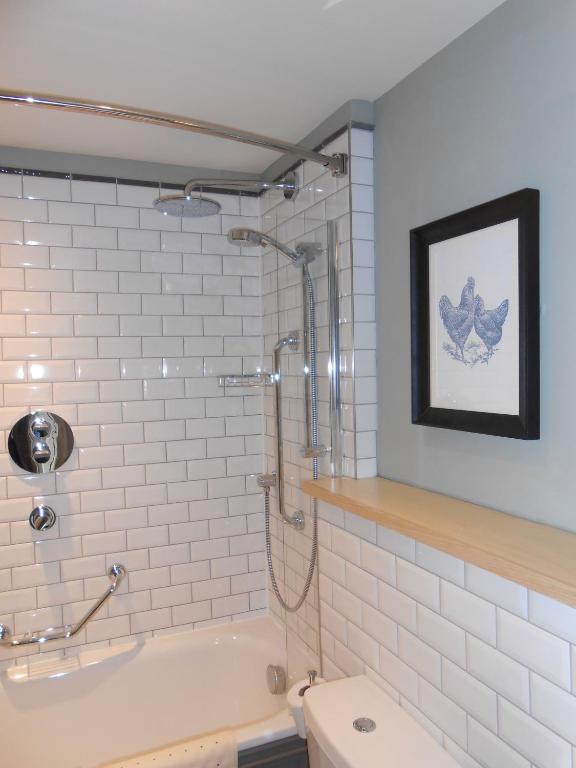 Pen and Parchment by Greene King Inns - Resim 18