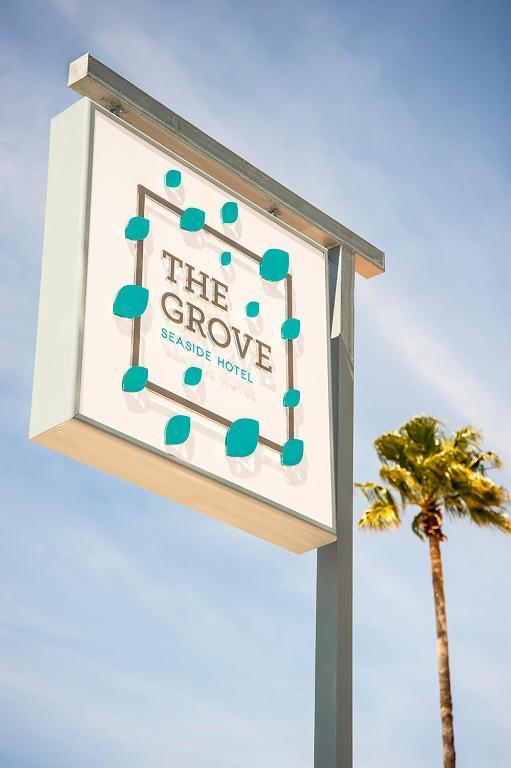 Certyfikat, podpis lub inny dokument wystawiony w obiekcie The Grove Seaside Hotel