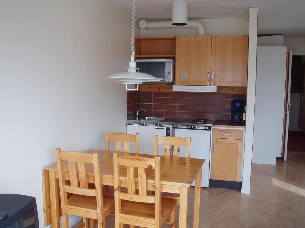 Kuchyň nebo kuchyňský kout v ubytování Hotell Dalsland