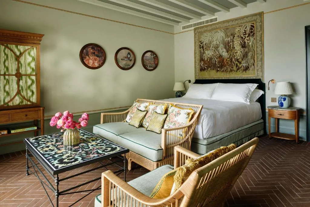 Junior Suite with Garden View