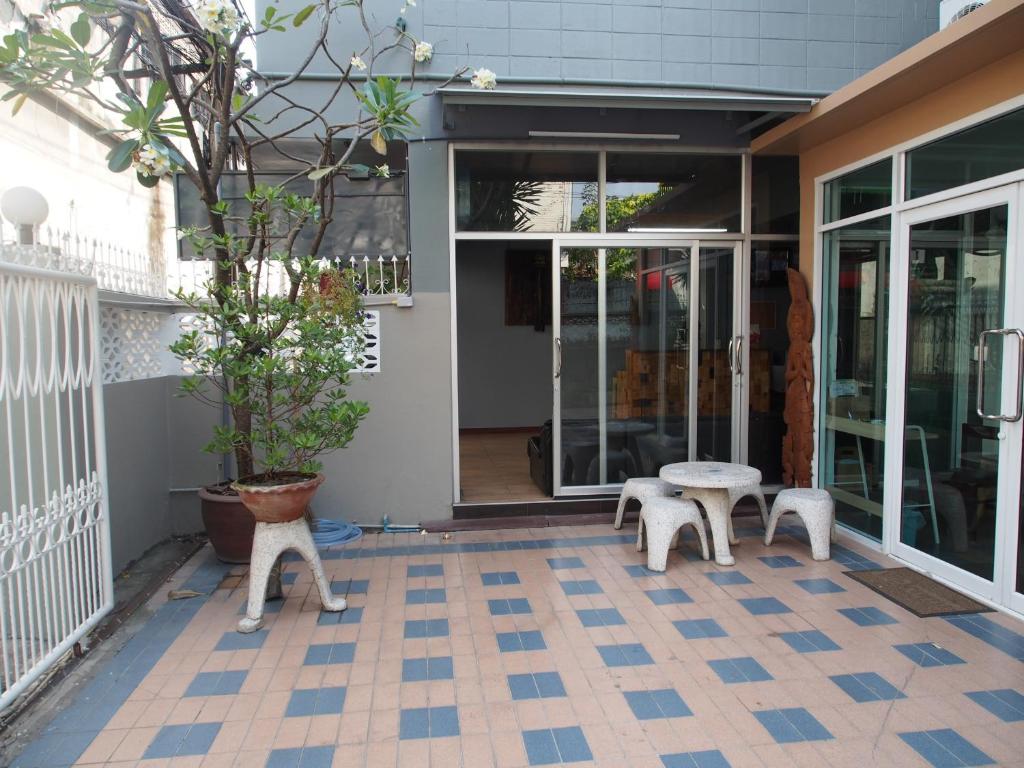 Fotografie z fotogalerie ubytování Sriyanar Place v destinaci Bangkok