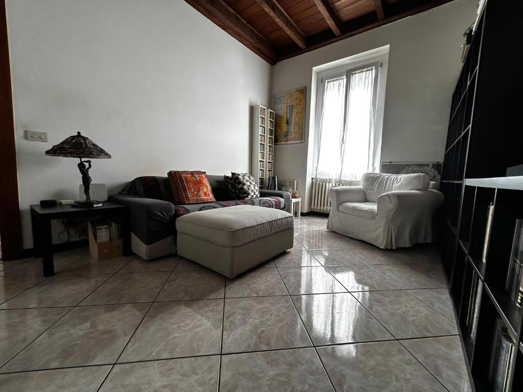 Casa De Sanctis Milano Navigli