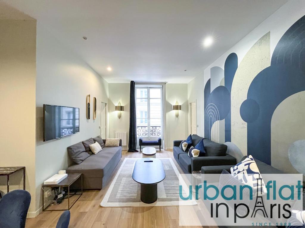 UrbanFlat 64 -Grand appartement haut de gamme - Triangle d Or parisien