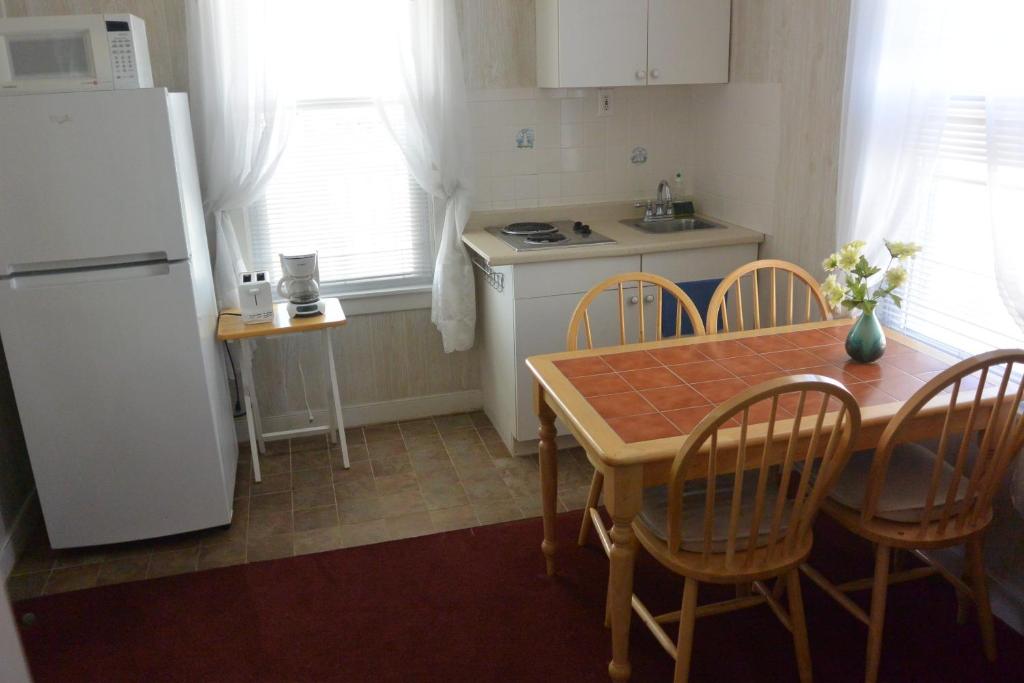 Kuchyň nebo kuchyňský kout v ubytování Oakview Hotel