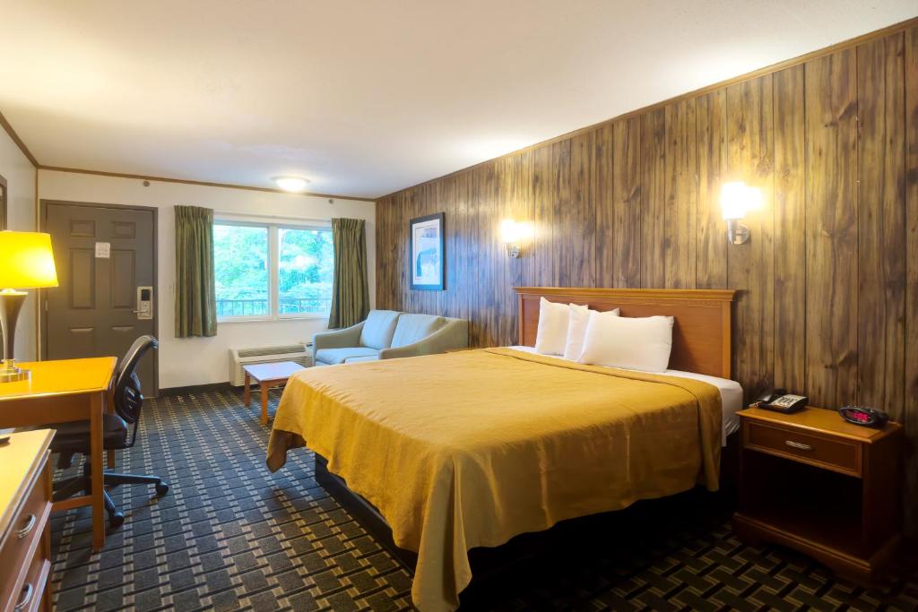 Tennessee Mountain Lodge, Riverside By OYO - 