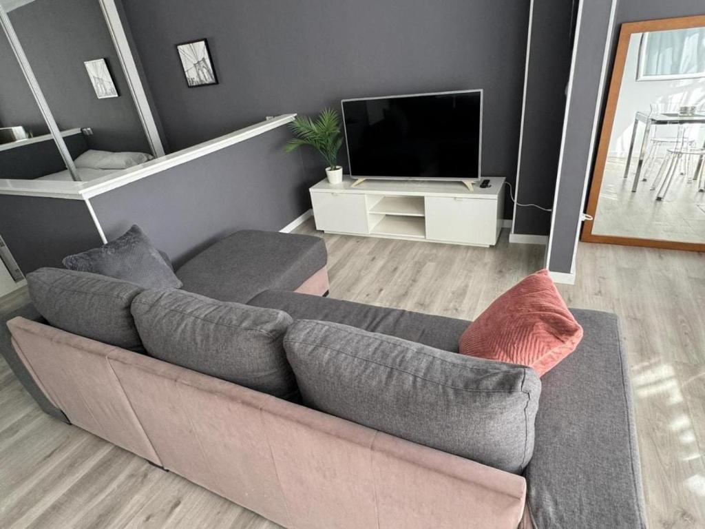 Estudio in Pau 5, 10 minutes from the beach