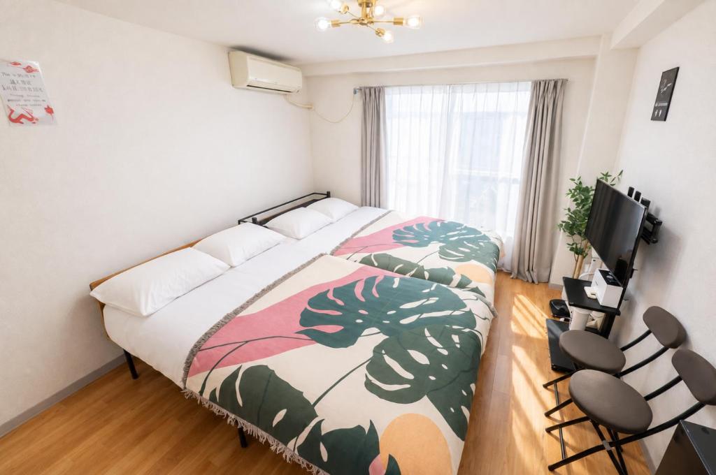 -Flats303- 1-minute walk from Okubo Station! 6-minute walk from Shin-Okubo Station! Within walking distance of Shinjuku Station!