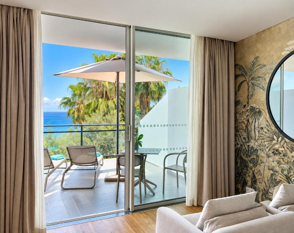 VidaMar Resort Hotel Madeira - Dine Around Half Board - 