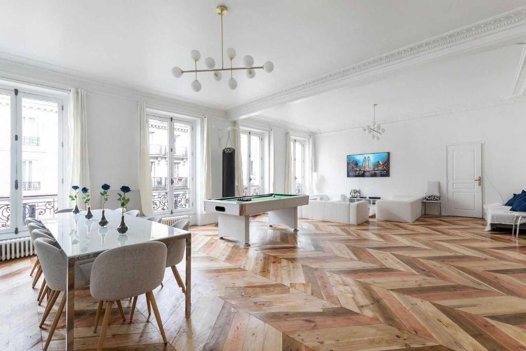 GuestReady - Apt Spacious for 6 with Pool table
