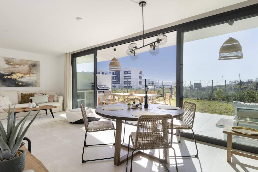 Premium Garden Suite In Higueron