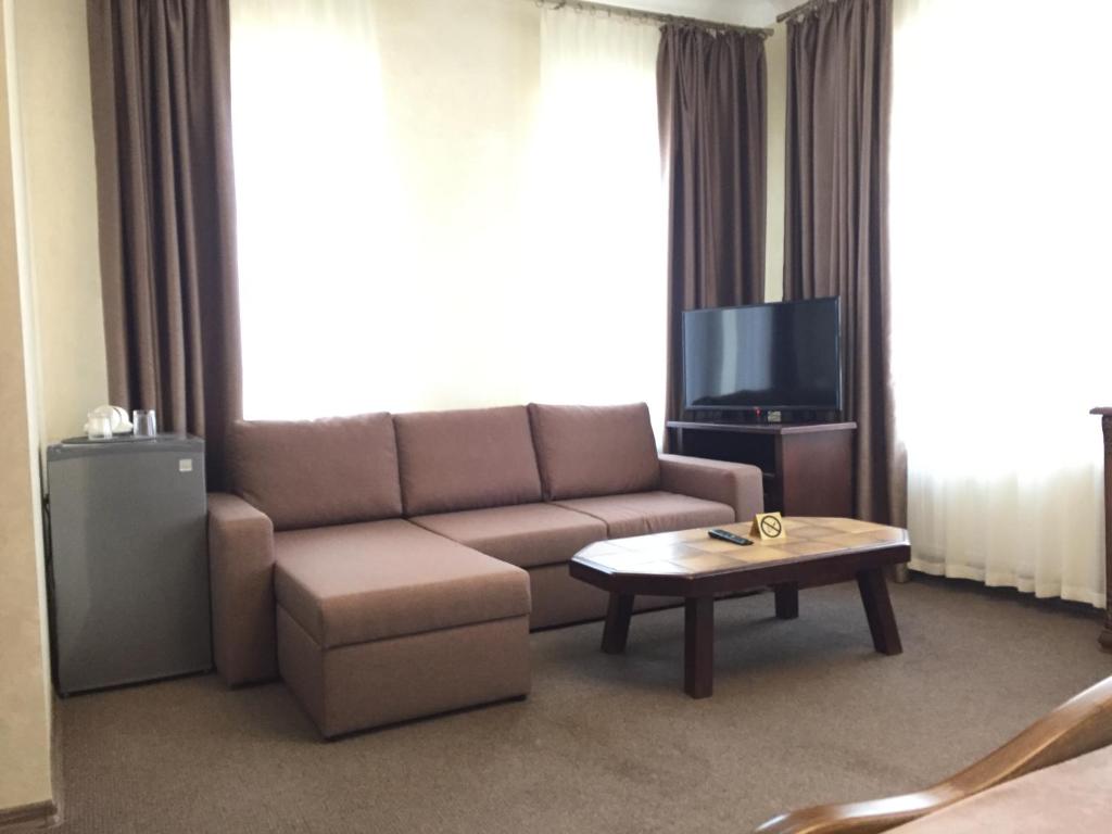 Veles Hotel - Superior King Room