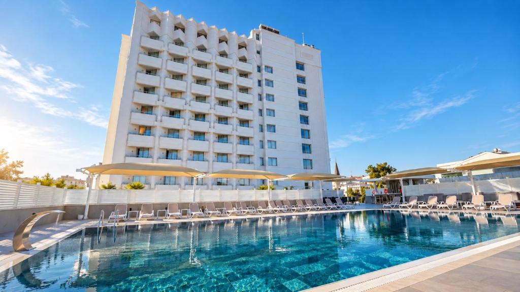 لابی و فضای عمومی Best Western Plus Khan Hotel - تصویر ۵