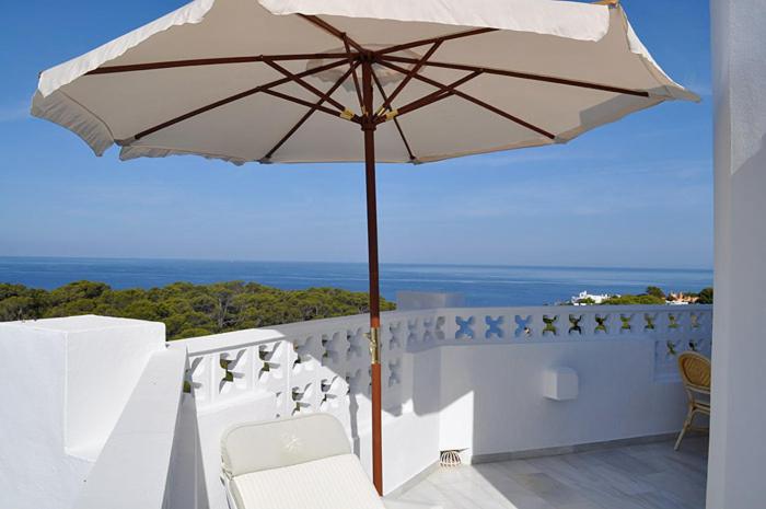 Nespecifikovaný výhled na moře nebo výhled na moře při pohledu z hotelu