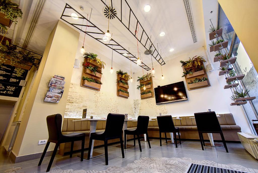 Hotel Srbija Garden-FREE PARKING - Resim 32