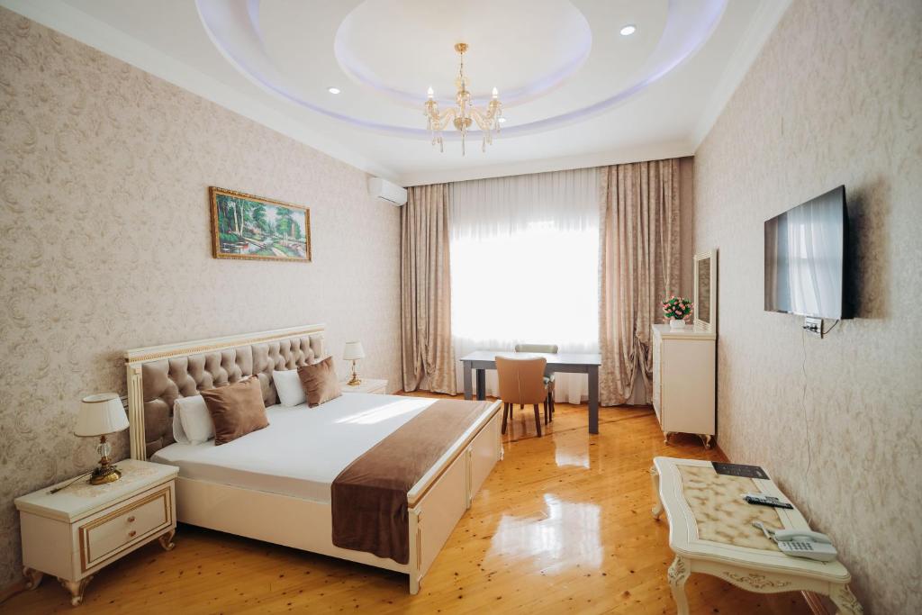 Viva Lux INN در باکو