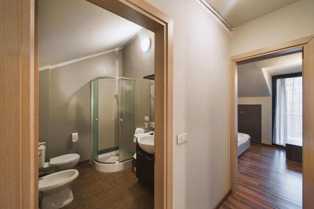 Koupelna v ubytování Hotel Hemingway Residence