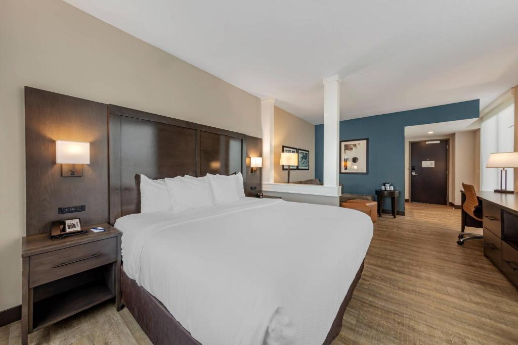 Comfort Inn & Suites Miami International Airport - 