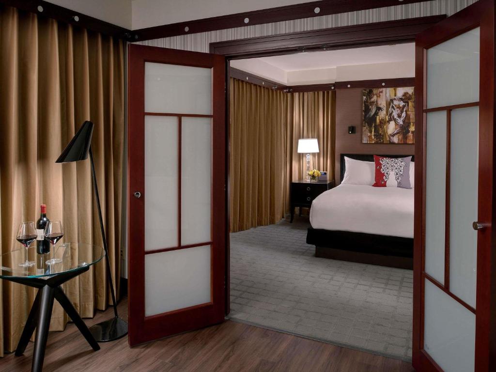 Sofitel Philadelphia at Rittenhouse Square - 