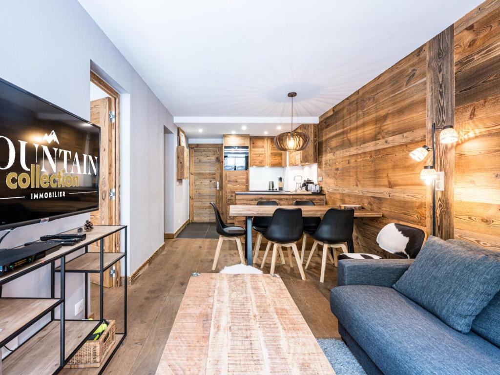 Superbe 2 Pièces + Cabine Rénové, Pied des Pistes, Val d'Isère, 6 Pers., Parking, Balcon Sud