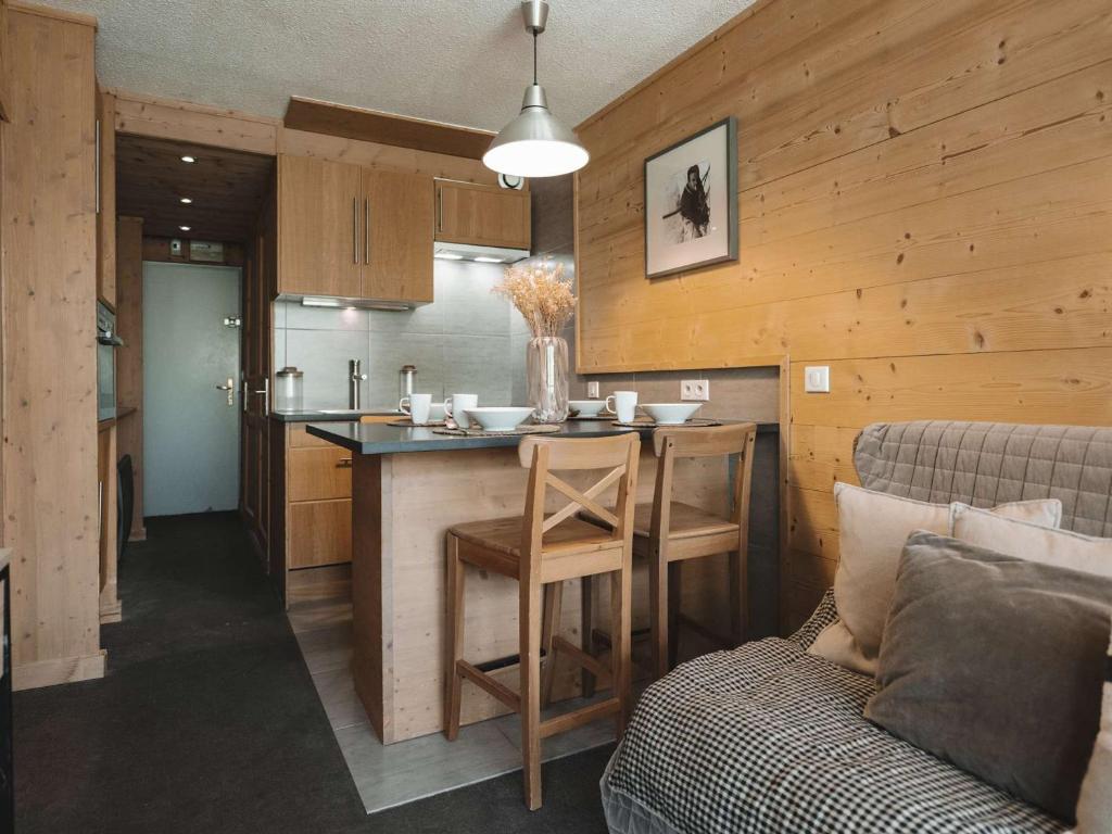 Appartement cosy pour 4 pers. avec départ ski aux pieds, proche commodités et pistes