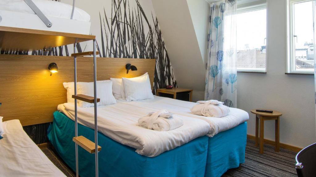 Best Western Plus Kalmarsund Hotell - Family Room With Wall Bed - Non-Smoking