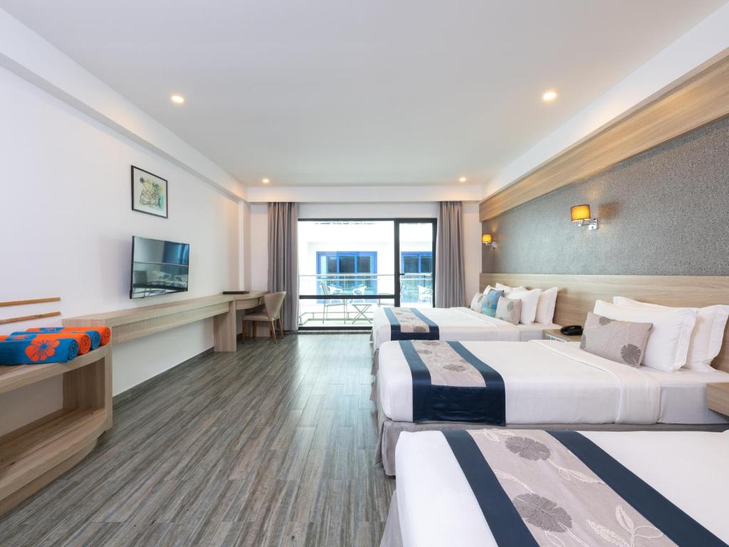 Kaani Grand Seaview - View 44